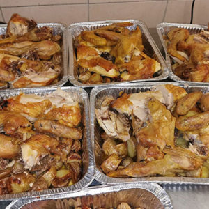 Poulet roti découpé